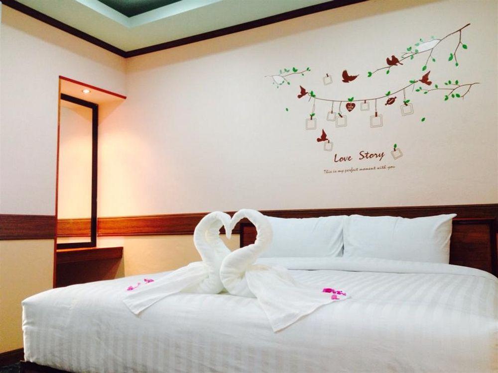 Airport Phuket Garden Resort Thalang Exterior photo